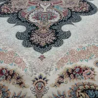 یک جفت فرش ۱۲ متری ۱۰۵۰ شانه در حد نو