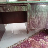 میز تحریر چوبی