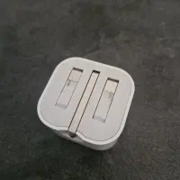 اداپتور ایفون ۱۶ اصلی