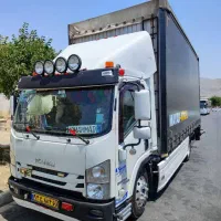 کارگر اسباب کشی منزل بارگیری و تخلیه بار