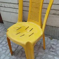 صندلی پلاستیکی