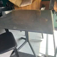 میز کلیپ پلاستیکی و صندلی یونیک با تشک برند نظری