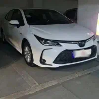 تویوتا کرولا ۱۸۰۰ هیبرید پایونیر صفر زیر قیمت