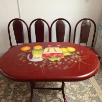 میز نهارخوری کارکرده