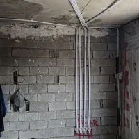 نیازمند برقکارنیمه ماهر و ساده