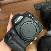دوربین کنون 5d با لنز