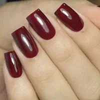 تخفیف آموزش کاشت ناخن