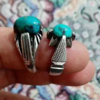 دو عدد فیروزه
