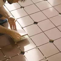 کاشیکاری وبین کابینتی و لوله کشی و بنایی