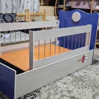 تخت خواب نوجوان و کودک با حفاظ نونو