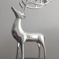 گوزن شمعدانی