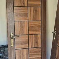 درب چوبی  سرویس بهداشتی
