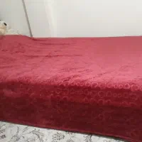 تخت یه نفری