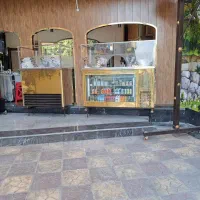 فروش سی متر مغازه دو بر