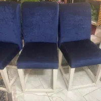 ۵عدد صندلی در حد نو بسیار محکم و سالم