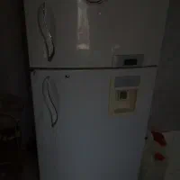 یخچال ال جی اصل سالم و بدون مشکل بزرگ و جا دار