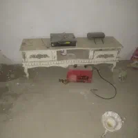 میزتلویزیون چوبی