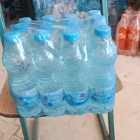 شاگرد در فروشگاه
