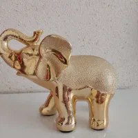 فیل مجسمه و جاشمعی