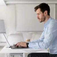 جویای کار، سابقه هم دارم