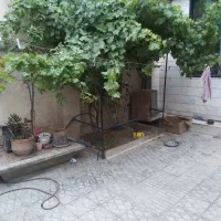 کلنگی  ۷۵ متر سه طبقه  با ۱۲ متر مغازه  تجاری