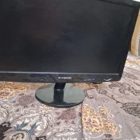 مانیتور و کیبورد و موس کامپیوتر
