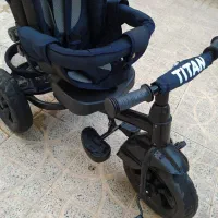 سه‌چرخه تیتان (TITAN) دسته هدایت‌دار
