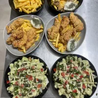 نیازمند یک همکار در مجموعه فست فود