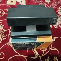 دستگاه تست اسکناس و چک