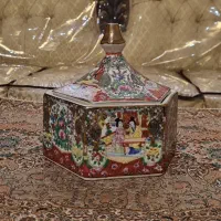 شکلات خوری مرغی اصل