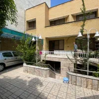 ملک-ویلایی-280-متر-حاشیه-خیابان-اصلی-مناسب-بازسازی