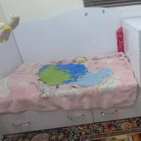 تخت کودک و نوجوان