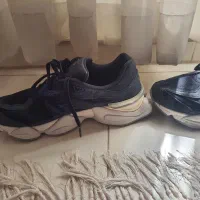 کفش استوک  خارجی نیوبالانس ۴۳ سایز