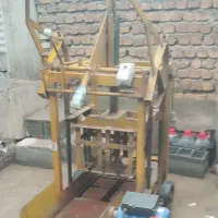 دستگاه بلوک زنی دو قالبه