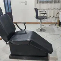 میز اصلاح درحد نو کاور داره صندلی عالی ونو