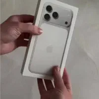 ۱۷پرومکس