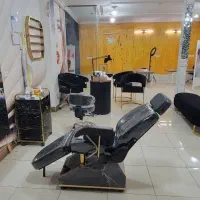 سالن 100متری