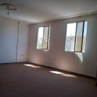 آپارتمان ۸۰متری شهرک قائم