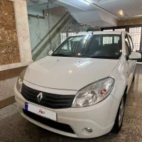 رنو ساندرو اتوماتیک مدل ۹۷