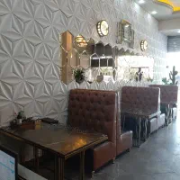 به یک پیک موتوری نیازمند ایم