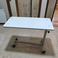میز غذاخوری بیمارستانی بیمار