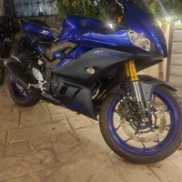 یاماها R25