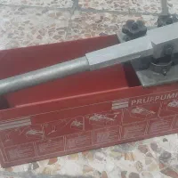چند عدد ابزار صنعتی