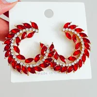 گوشواره مدل گل زارا زرشکی