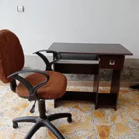 میز وصندلی
