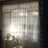 پرده سفید شاین دار پزیرایی