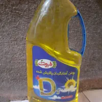 روغن مایع طبیعت یک و هشت دسته دار
