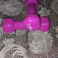 دمبل ۱نیم کیلویی کاملا سالم