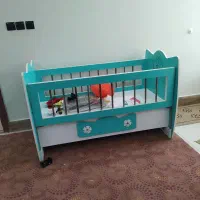 تخت و کمد نوزاد