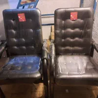 فروش ۴ عدد صندلی‌ انتظار